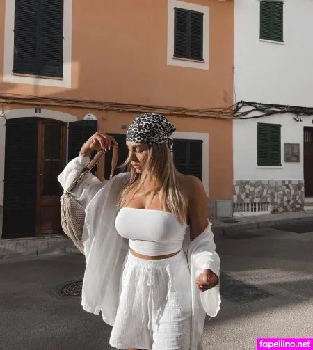 Lenaknk OnlyFans Thumbnail #W0y0uPNcEq