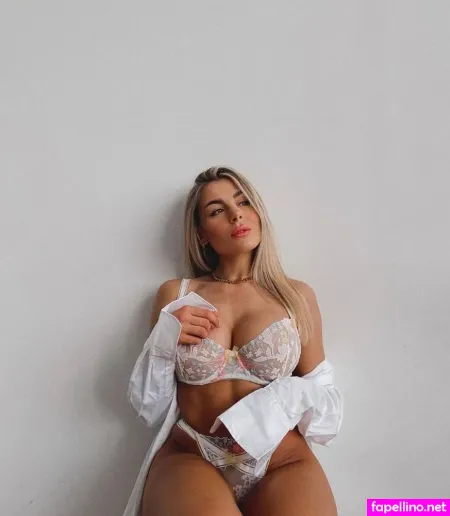 Lenaknk OnlyFans Thumbnail #gXQCQJAjR6