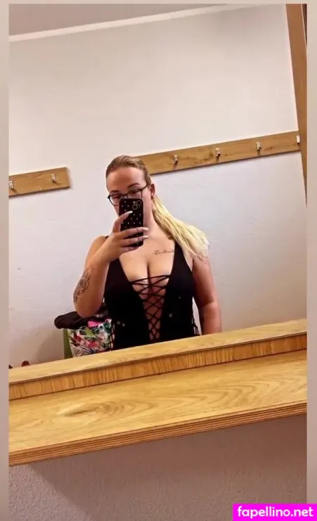 Lenakpl23 OnlyFans Thumbnail #cP5NrVpCky