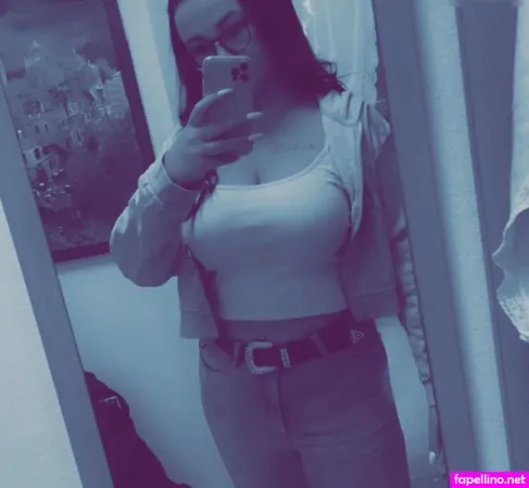 Lenakpl23 OnlyFans Thumbnail #kxs8KMe5Tg