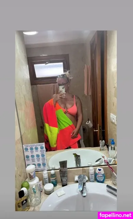 Lenakpl23 OnlyFans Thumbnail #w0AvpjaCW9