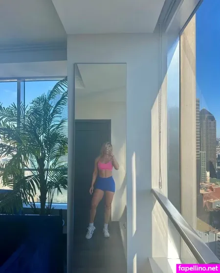 Lenaleighton OnlyFans Thumbnail #5sPK7Jm0cB