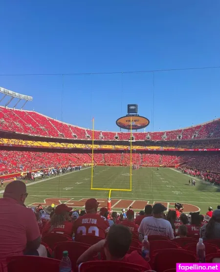 Lenaleighton OnlyFans Thumbnail #VCJLFje7ov