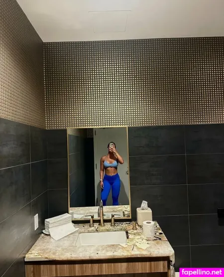 Lenaleighton OnlyFans Thumbnail #lYsWo02xdx