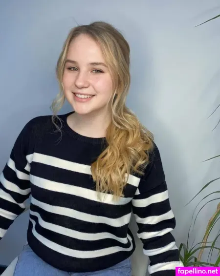 Lenalimfree OnlyFans Thumbnail #SsrTkODdf8