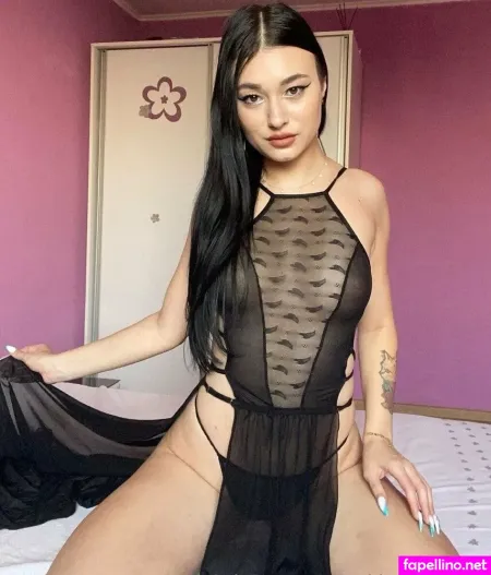 Lenaluxia001 OnlyFans Thumbnail #Ojq3m7mIo4
