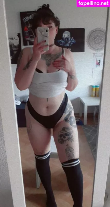 Lenaofficial OnlyFans Thumbnail #ni0NDUvBR1