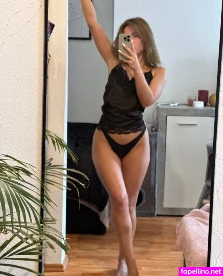 Lenaswoorldd OnlyFans Thumbnail #huRUN1wshP