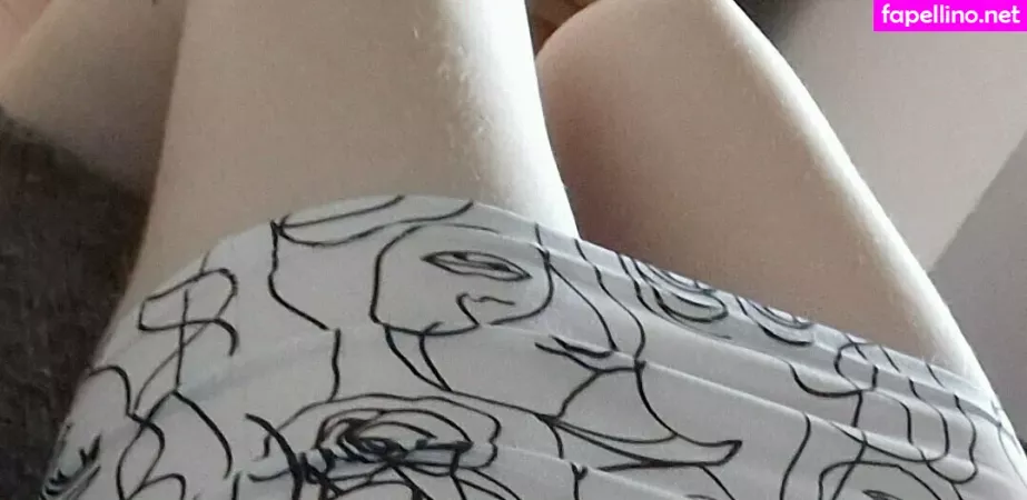 Lenathegarbagecan OnlyFans Thumbnail #1huszT7PtH