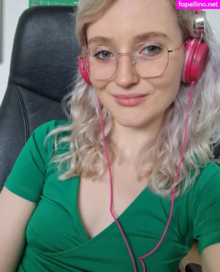 Lenathegarbagecan OnlyFans Thumbnail #8ajCCkoW9I