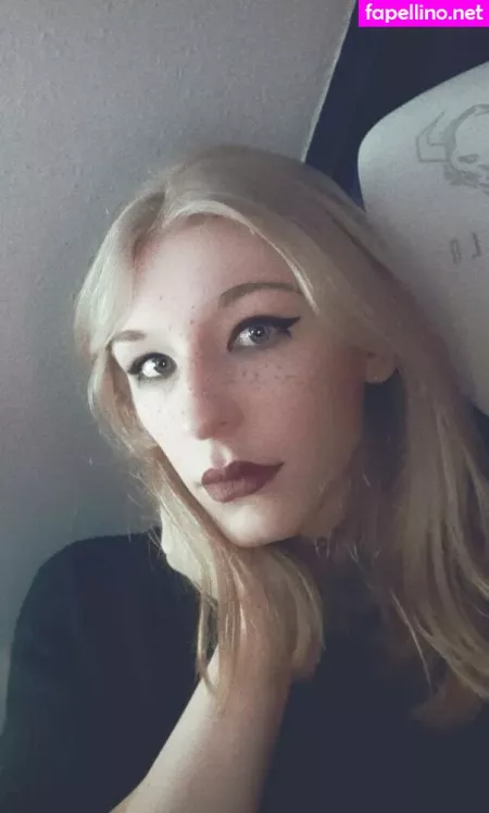 Lenathelicious OnlyFans Thumbnail #2DQwYU5PH8