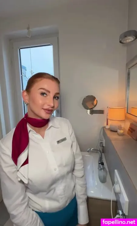 Lenavon Nebenan 1 OnlyFans Thumbnail #KrfzWpfTBm