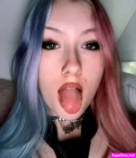 Lenavsophie OnlyFans Thumbnail #M1cCRhhV49