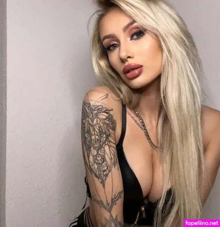 Lenaxfz OnlyFans Thumbnail #1RkldpxBTI