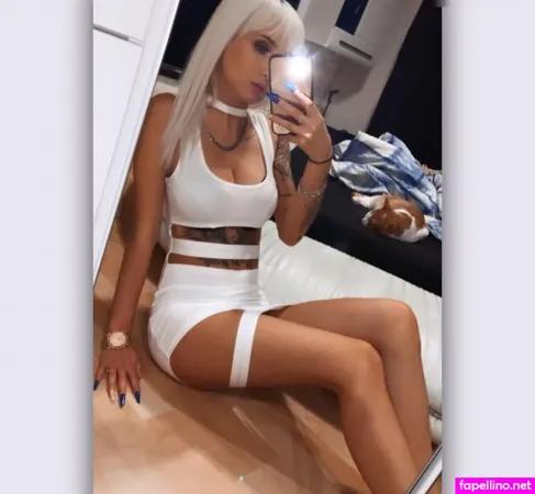 Lenaxfz OnlyFans Thumbnail #KGbQ0WwqYL