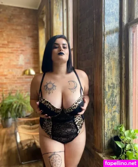 Lenaxxboo Main Profile Photo
