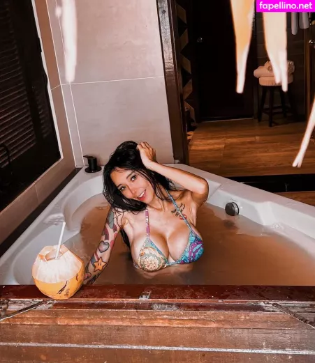 Leng Yein OnlyFans Thumbnail #Vk9SClEKAC