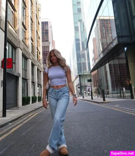 Leni Pieckenhagen OnlyFans Thumbnail #40d6BHK7pN