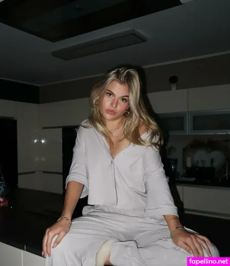 Leni Pieckenhagen OnlyFans Thumbnail #Hv5hechT0c