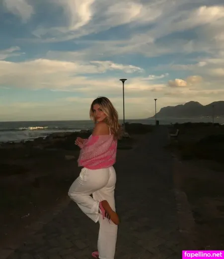 Leni Pieckenhagen OnlyFans Thumbnail #gvrdFaXXRI