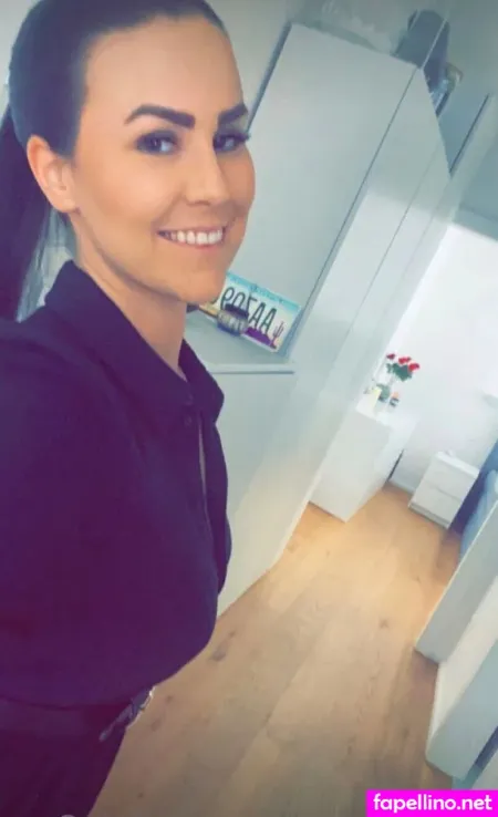 Leni Schfer OnlyFans Thumbnail #shGDq2JYpE