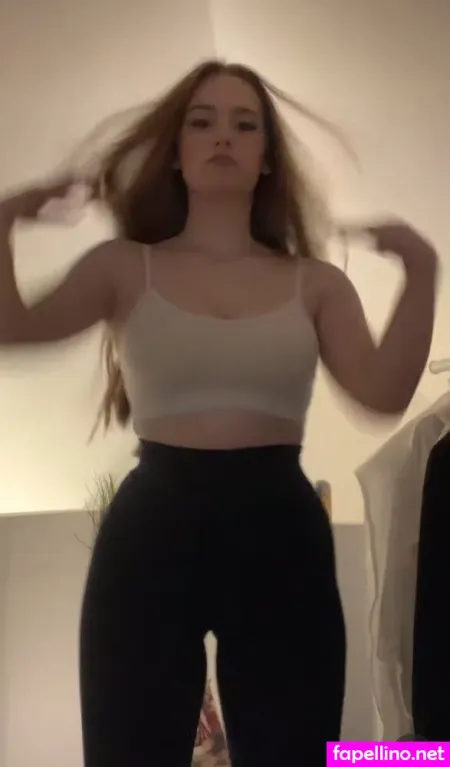 Lenia Klm OnlyFans Thumbnail #9AtdZqYFah