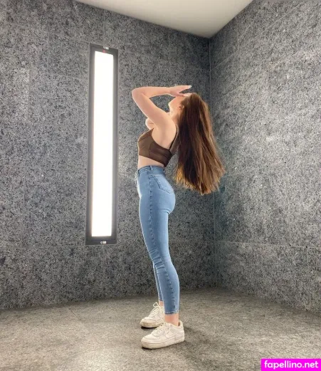 Lenia Klm OnlyFans Thumbnail #Xcv5H6BJ9i
