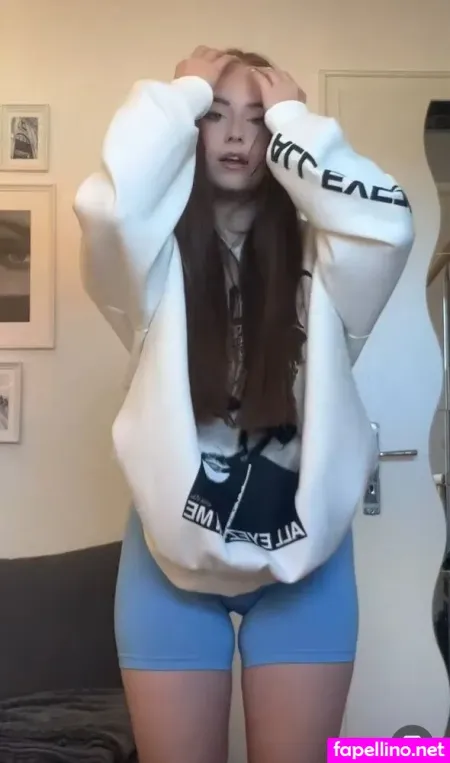 Lenia Klm OnlyFans Thumbnail #Ykn2Tvfxpg