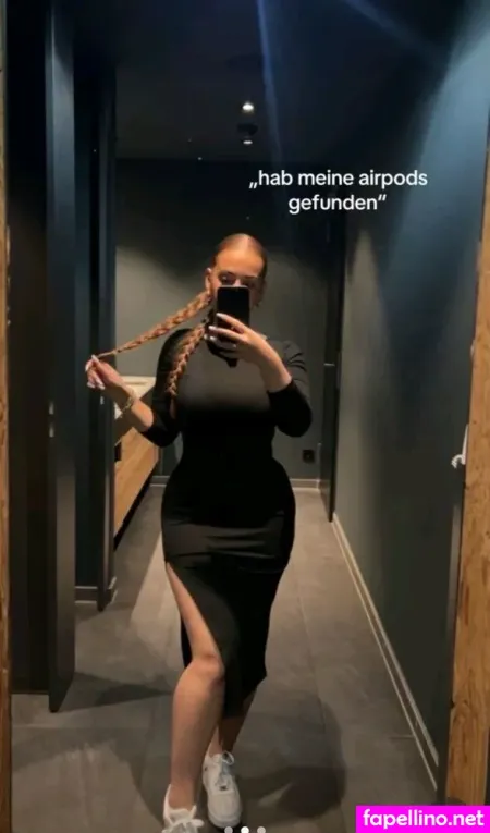 Lenia Klm OnlyFans Thumbnail #xRBxbtE8Gb