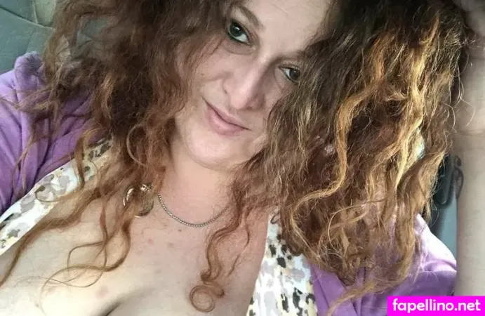 Lenired OnlyFans Thumbnail #RjWfBOjHqz