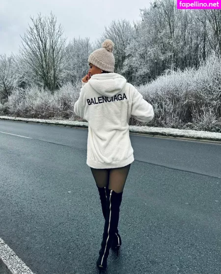 Leniyoung Official OnlyFans Thumbnail #EnlBBNYFf9