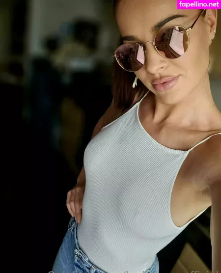 Leniyoung Official OnlyFans Thumbnail #LfVos7zQkX