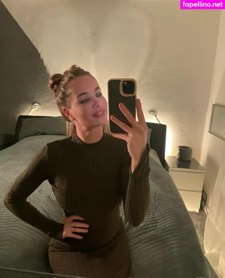 Leniyoung Official OnlyFans Thumbnail #tnDmjDjBDe