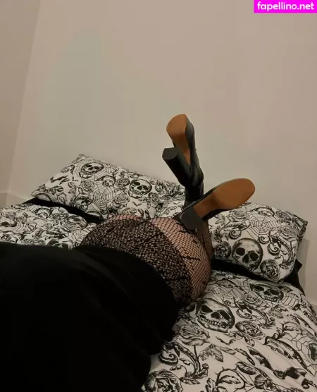 Lenn Holmes OnlyFans Thumbnail #x7dbr5Er5l