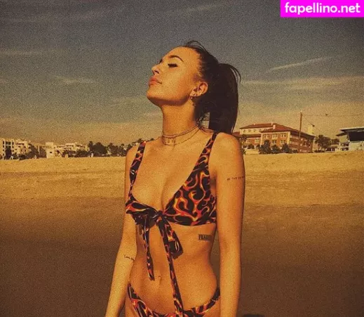 Lennon Stella OnlyFans Thumbnail #1cqvEr2WAK