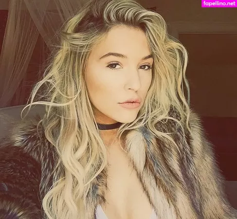 Lennon Stella OnlyFans Thumbnail #5mTwEhPP0t