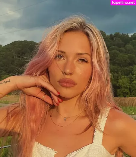 Lennon Stella OnlyFans Thumbnail #DQOyExy5ja