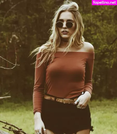 Lennon Stella OnlyFans Thumbnail #NU97N3Jvnw