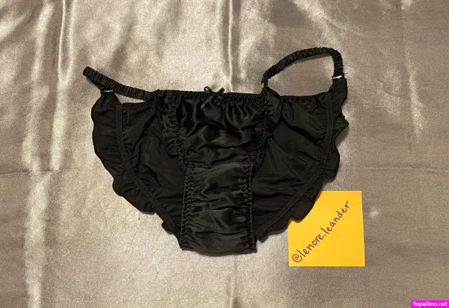 Lenore Leander OnlyFans Thumbnail #ZQ6iVhGTA7