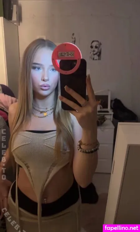 Lenya Wrs OnlyFans Thumbnail #32tnX8Ltgc