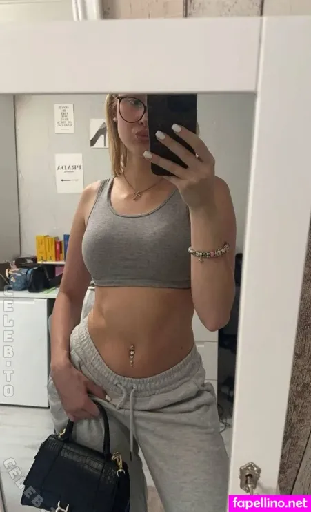 Lenya Wrs OnlyFans Thumbnail #A5ufiho5y4