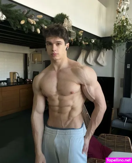 Leoaesthetics OnlyFans Thumbnail #pxj543N0ns