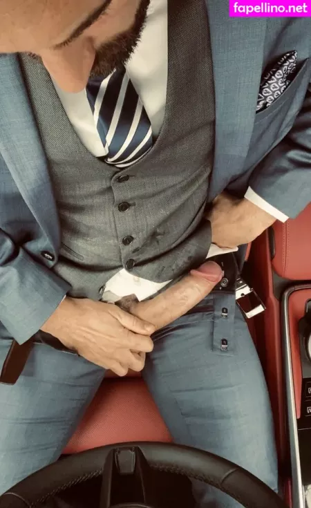 Leobear OnlyFans Thumbnail #9rs6X2w9N1