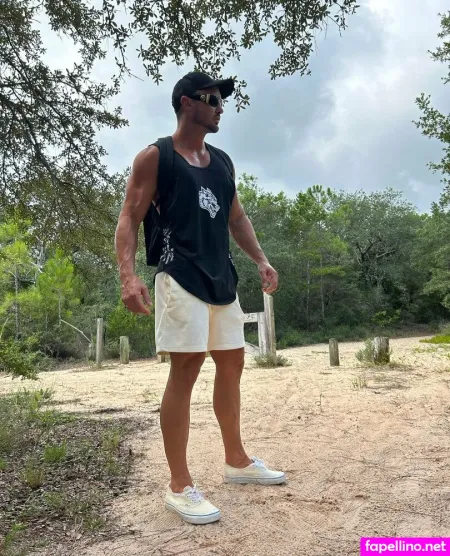 Leogotti69 OnlyFans Thumbnail #LW6XDKBCtr