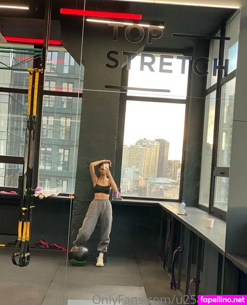 leona_corona, leonacorona_ Nude Leaked OnlyFans Photo #KB3U7BRc3v