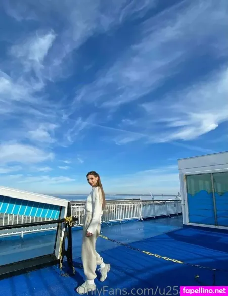 Leona Corona OnlyFans Thumbnail #fKFeDmp5kO