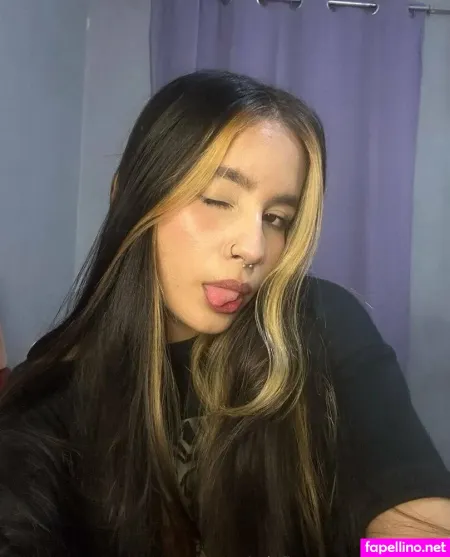 Leonagrey OnlyFans Thumbnail #A0tZniVaLe