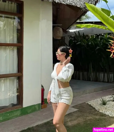 Leonajie Almario OnlyFans Thumbnail #f4j6ZImlPR