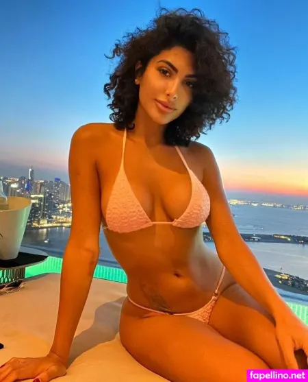 Leonayla 3 OnlyFans Thumbnail #UXDQo4G5Gn
