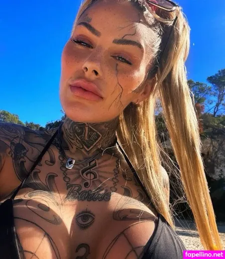 Leoni Quot Barbie Quot Baltz OnlyFans Thumbnail #nVJLqwSq4q